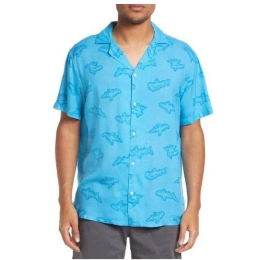 Chubbies Island Print Dad Fit Shark Print Beach Button Down Shortsleeve Shirt